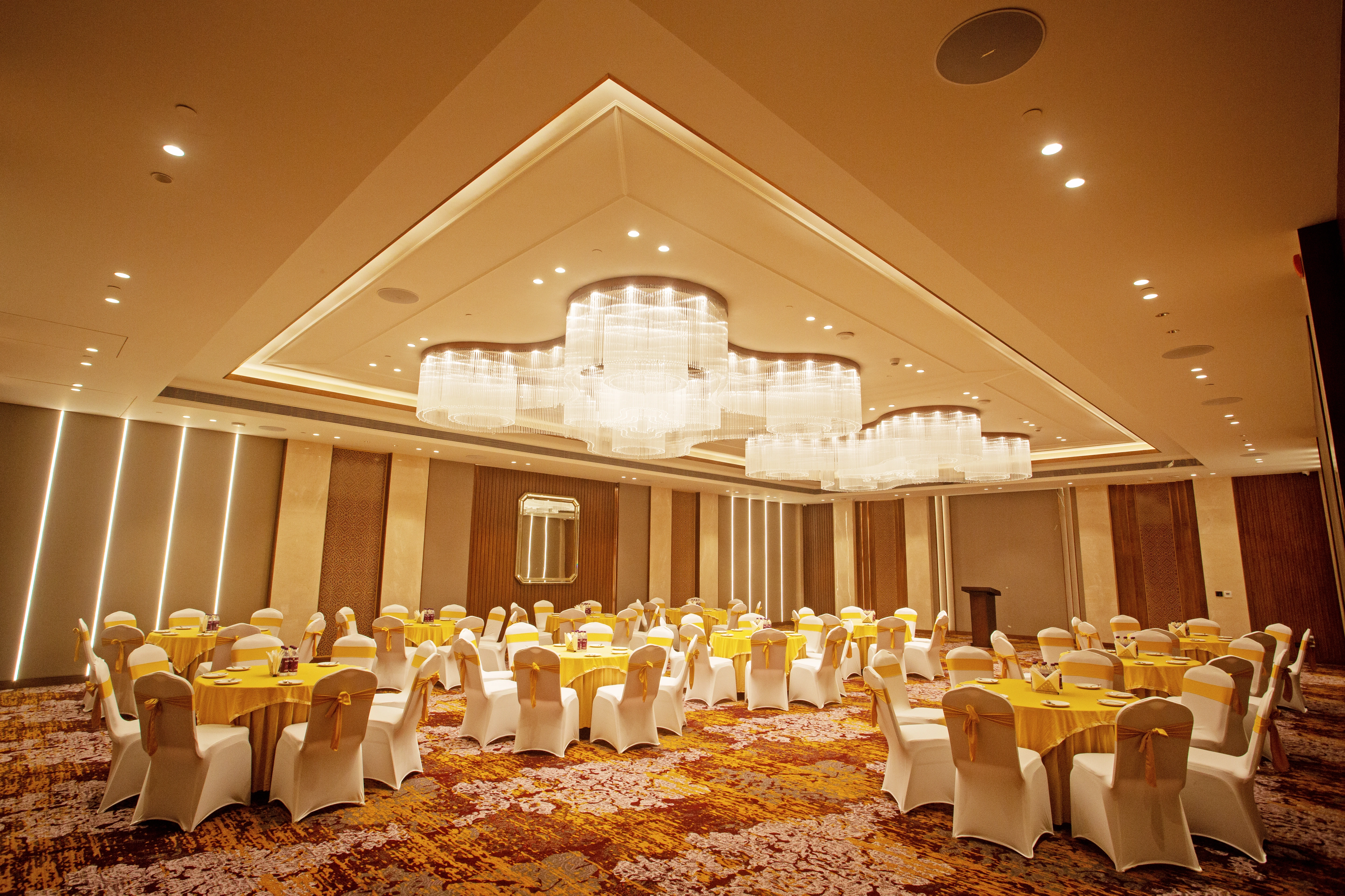 Conference & Banquet